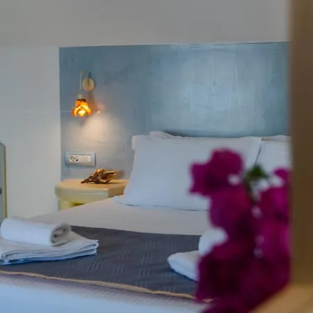 Bed & Breakfast Adamantios & Akrotírion