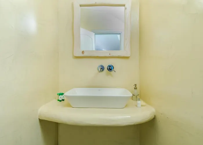 Alojamento de Acomodação e Pequeno-almoço Adamantios & 3*