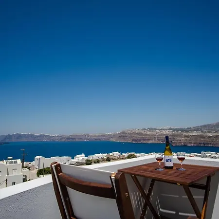 Adamantios & 3*