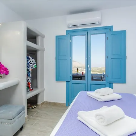 Adamantios & Bed & Breakfast Akrotírion